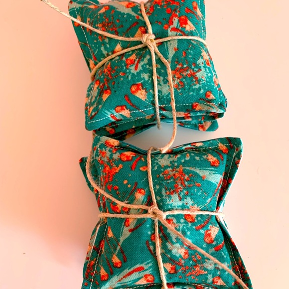 100% Raw Organic Lavender Flower Sachets - Picture 5 of 6